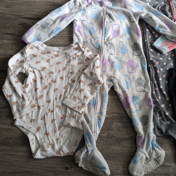 2T & 24M Girl clothes Lot - Picture 4 of 4